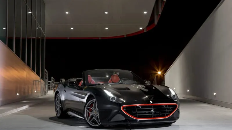 Ferrari California T Theme Preview Image