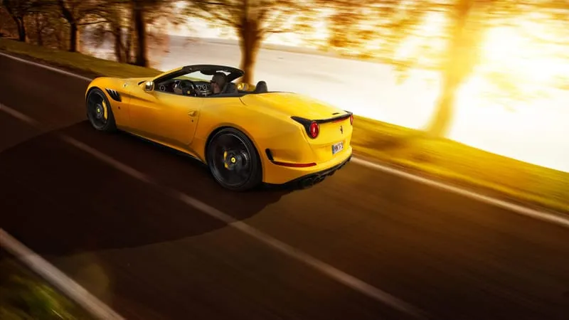 Ferrari California T Theme Preview Image