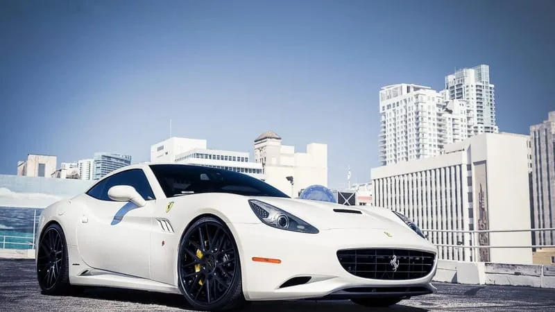 Ferrari California Theme Preview Image