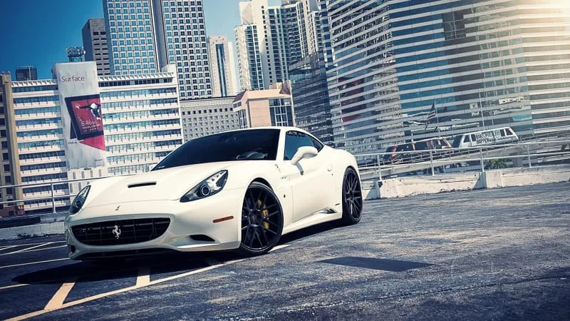 Ferrari California Theme Preview Image