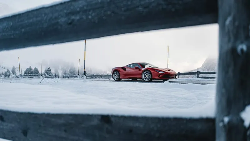 Ferrari F8 Tributo Theme Preview Image