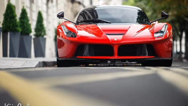 Ferrari La Ferrari Theme Preview Image