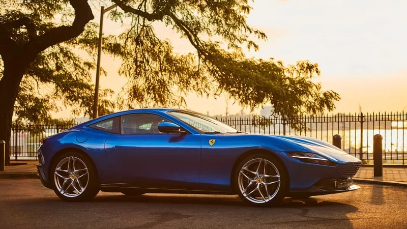 Ferrari Roma Theme Preview Image