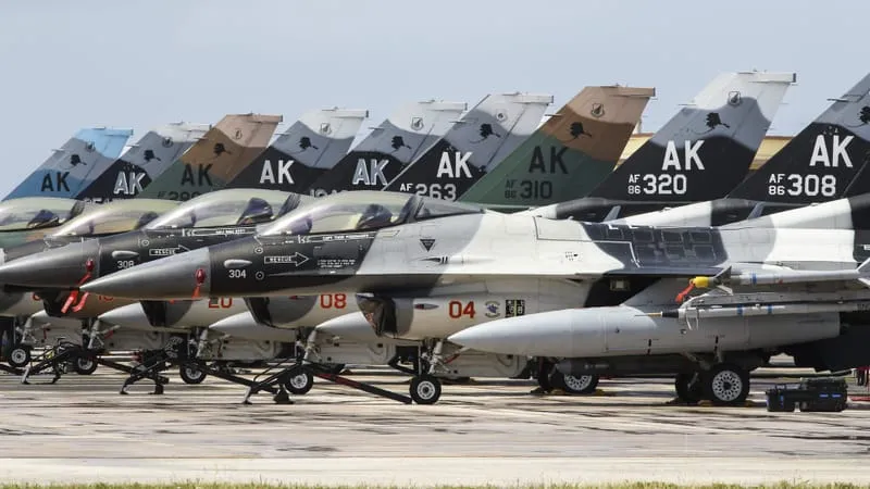 General Dynamics F16 Fighting Falcon Theme Preview Image