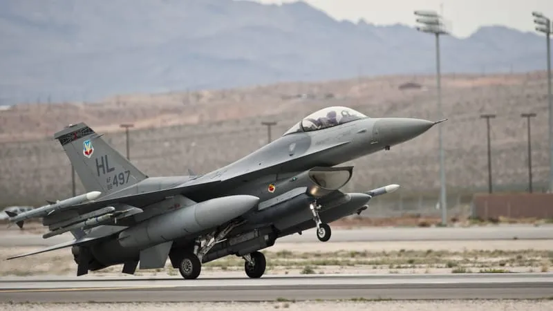 General Dynamics F16 Fighting Falcon Theme Preview Image