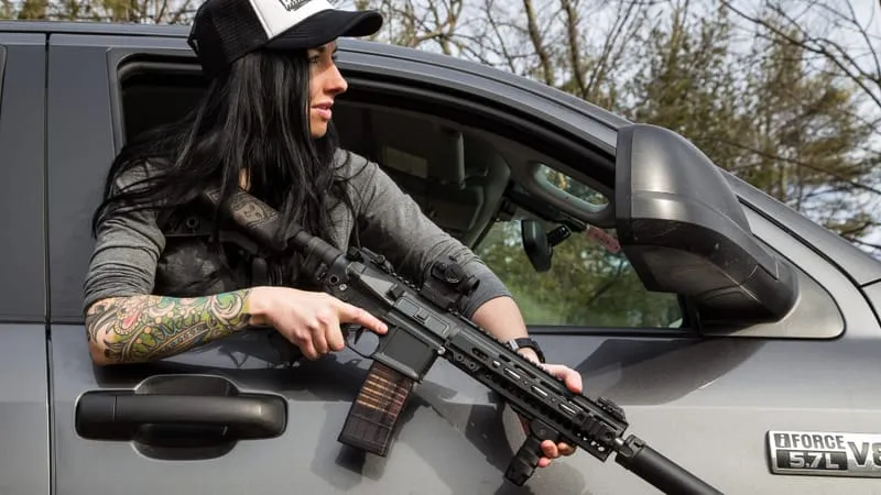 Girls Guns Theme Preview Image