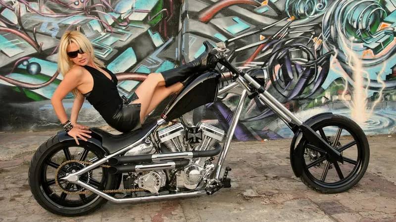 Girls & Motorcycles Theme Preview Image