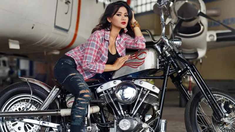 Girls & Motorcycles Theme Preview Image