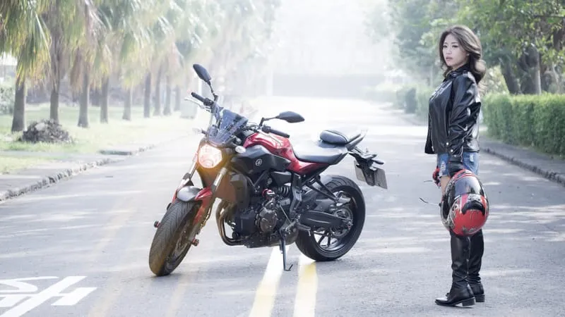 Girls & Motorcycles Theme Preview Image