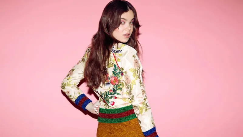 Hailee Steinfeld Theme Preview Image