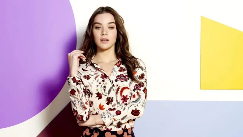 Hailee Steinfeld Theme Preview Image