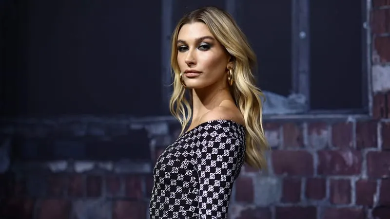 Hailey Baldwin Theme Preview Image