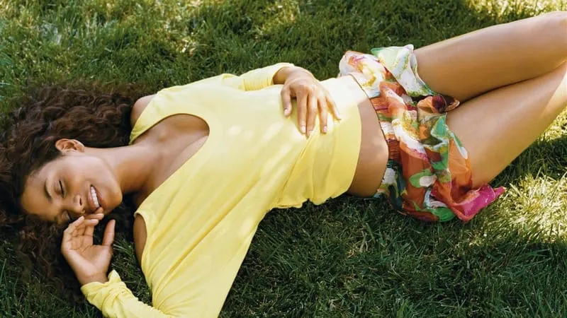 Halle Berry Theme Preview Image