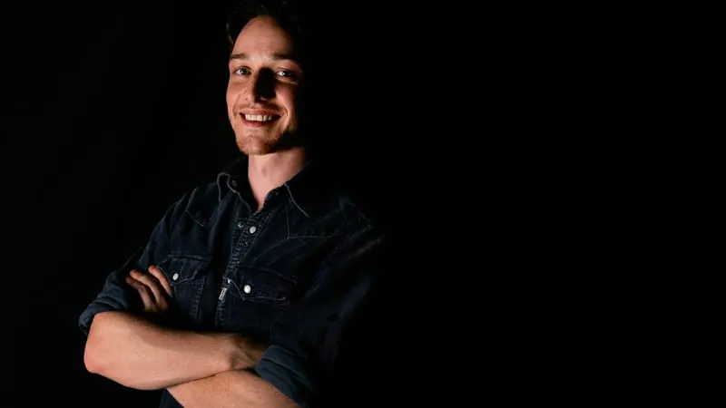 James McAvoy Theme Preview Image