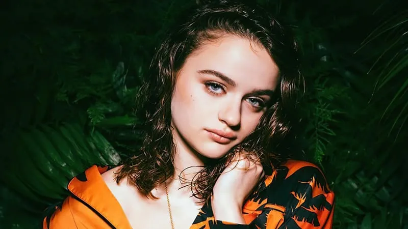Joey King Theme Preview Image