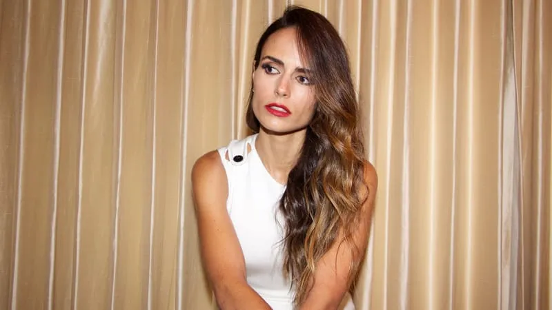 Jordana Brewster Theme Preview Image