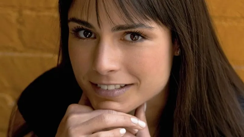 Jordana Brewster Theme Preview Image