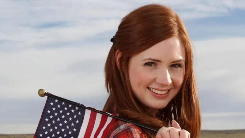 Karen Gillan Theme Preview Image