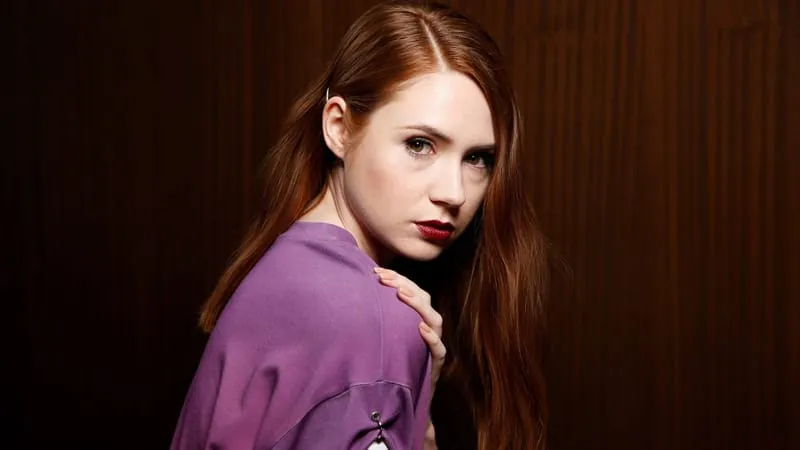 Karen Gillan Theme Preview Image