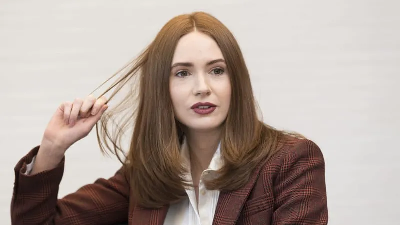 Karen Gillan Theme Preview Image