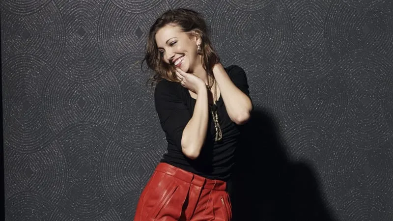 Katie Cassidy Theme Preview Image