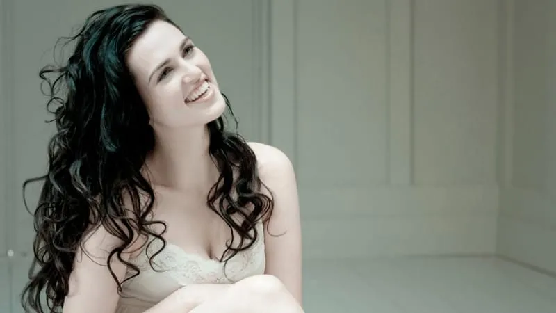 Katie McGrath Theme Preview Image
