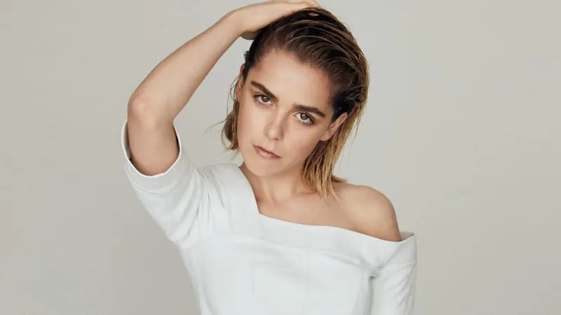 Kiernan Shipka Theme Preview Image