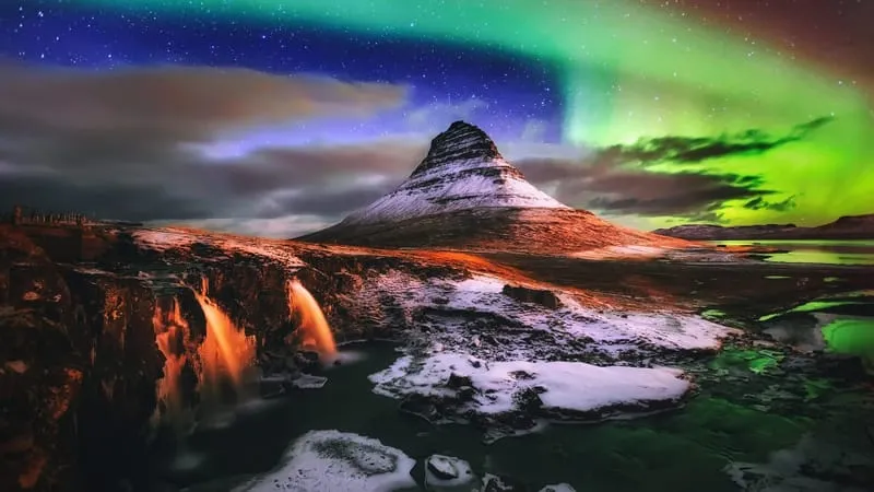 Kirkjufell Theme Preview Image