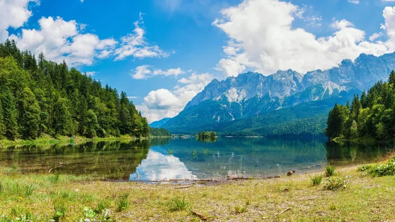 Lake Theme Preview Image