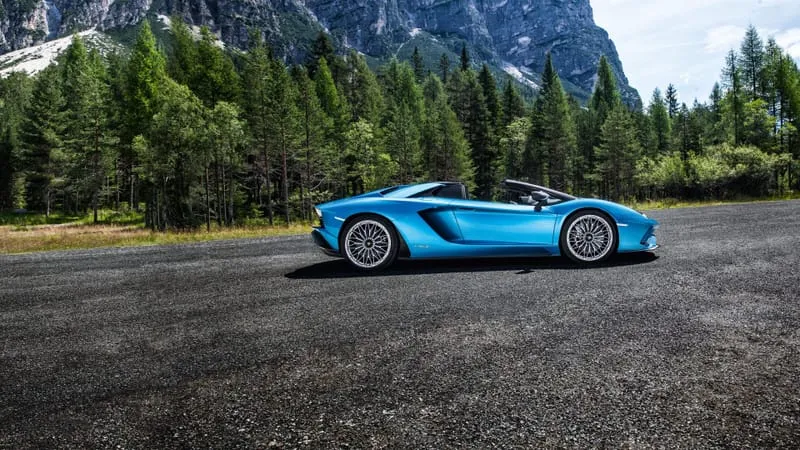 Lamborghini Aventador Theme Preview Image