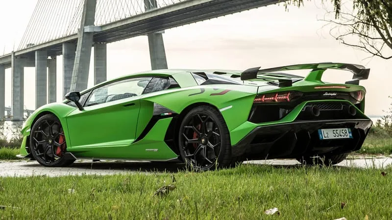 Lamborghini Aventador SVJ Theme Preview Image