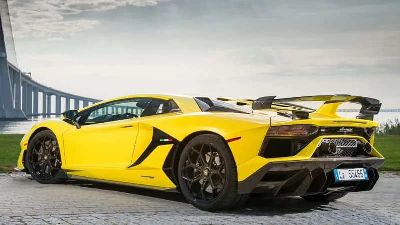 Lamborghini Aventador SVJ Theme Preview Image