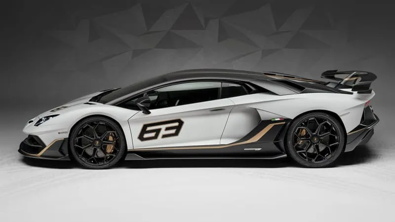 Lamborghini Aventador SVJ Theme Preview Image