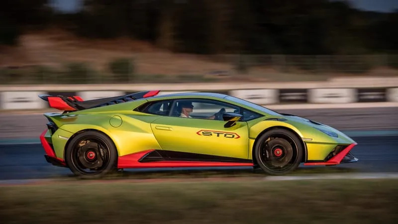 Lamborghini Huracan STO Theme Preview Image