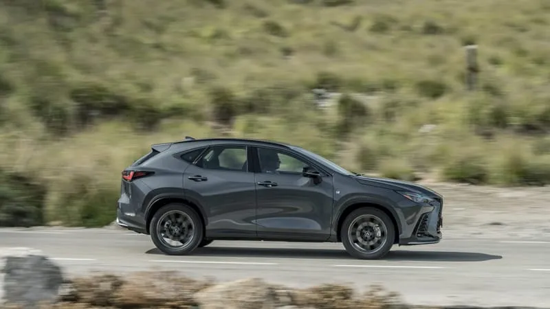 Lexus NX 350 Theme Preview Image