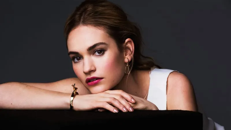 Lily James Theme Preview Image