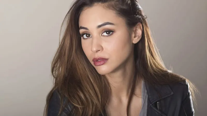 Lindsey Morgan Theme Preview Image