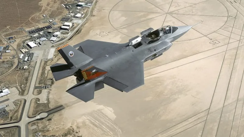 Lockheed Martin F35 Lightning II Theme Preview Image