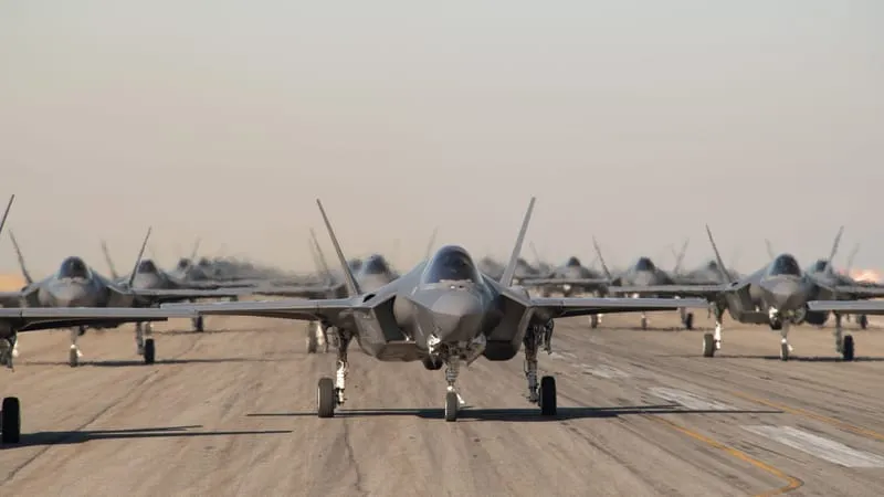 Lockheed Martin F35 Lightning II Theme Preview Image
