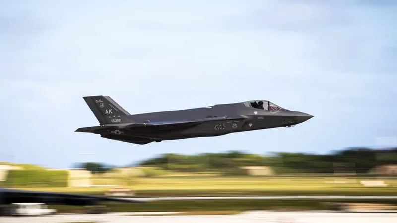 Lockheed Martin F35 Lightning II Theme Preview Image