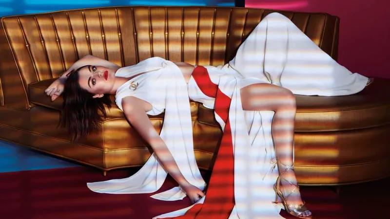 Lucy Hale Theme Preview Image