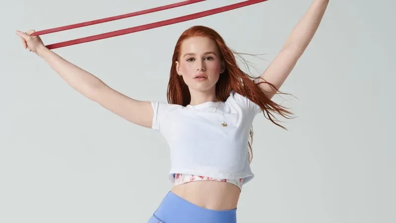 Madelaine Petsch Theme Preview Image