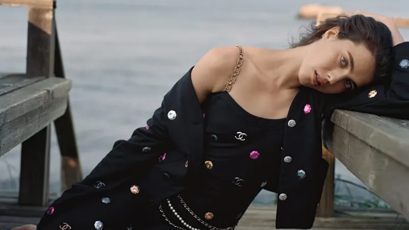 Margaret Qualley Theme Preview Image