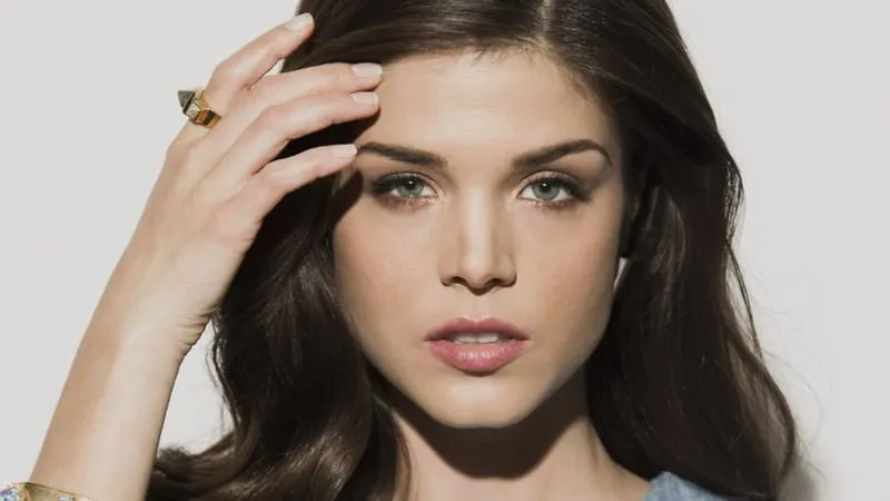 Marie Avgeropoulos Theme Preview Image