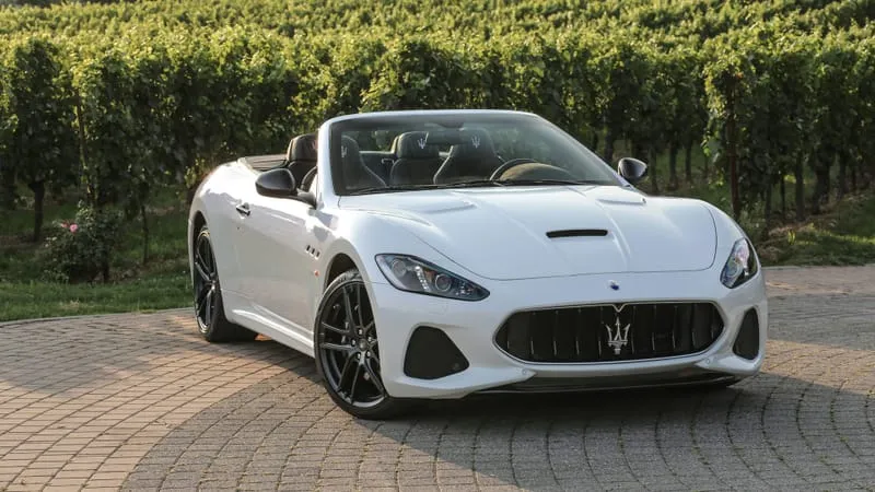 Maserati Gran Cabrio Theme Preview Image