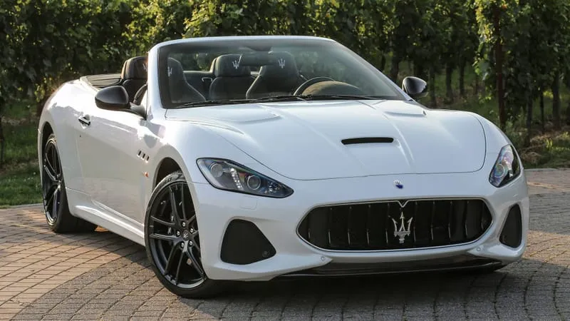 Maserati Gran Cabrio Theme Preview Image