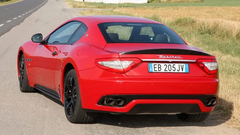 Maserati Gran Turismo Theme Preview Image