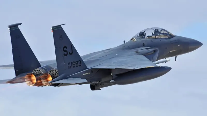 McDonnell Douglas F-15E Strike Eagle Theme Preview Image