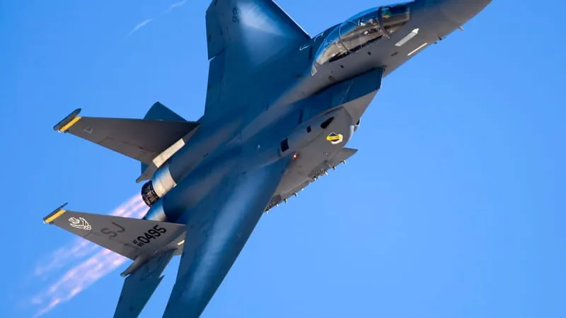 McDonnell Douglas F-15E Strike Eagle Theme Preview Image