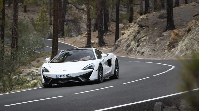 Mc Laren 570 GT Theme Preview Image